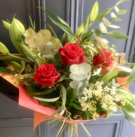 Red rose and lily bouquet