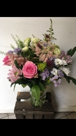 Pretty vase arrangement